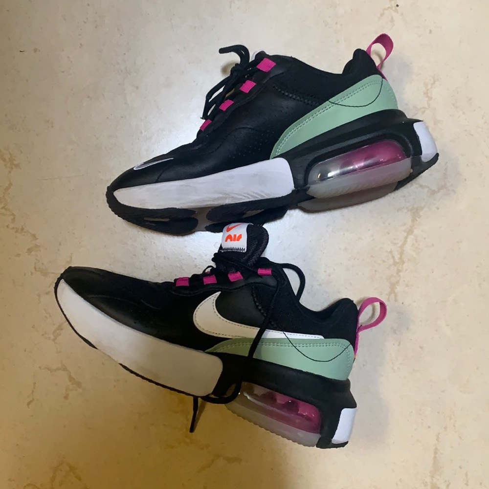 Nike Air Running Shoes